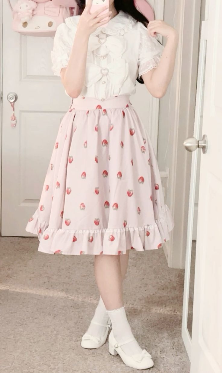 liz lisa himekaji jfashion kawaii coquette girly dolly princess pink cute strawberry outfit ♡